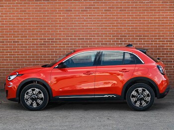 Used Fiat 600 2026 for sale - 77885753: Photo