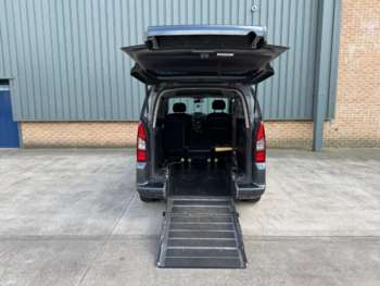 Used Peugeot Partner Tepee 2014 for sale - 74861958: Photo