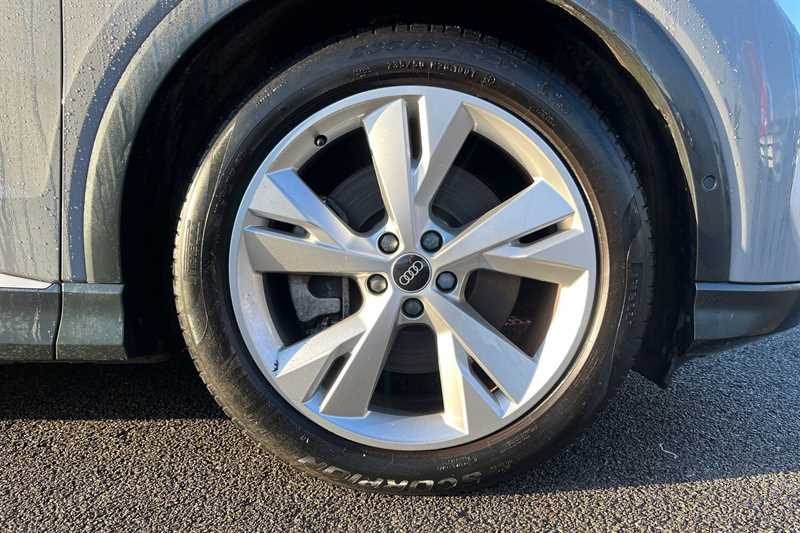 Used Audi Q4 e-tron 2023 for sale - 77700112: Photo 12