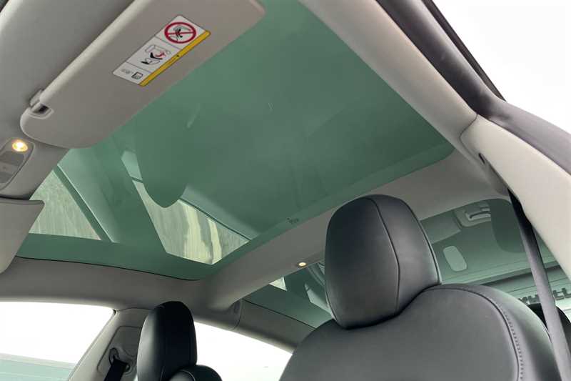 Used Tesla Model 3 2021 for sale - 76775507: Photo 40