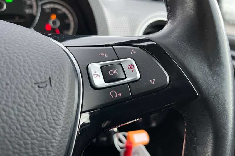 Used Volkswagen up! 2023 for sale - 77700495: Photo 22