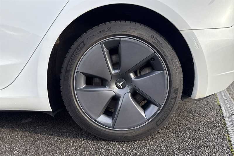 Used Tesla Model 3 2021 for sale - 77401985: Photo 10