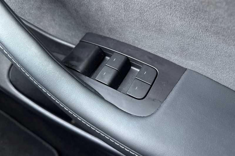 Used Tesla Model 3 2021 for sale - 77401985: Photo 16