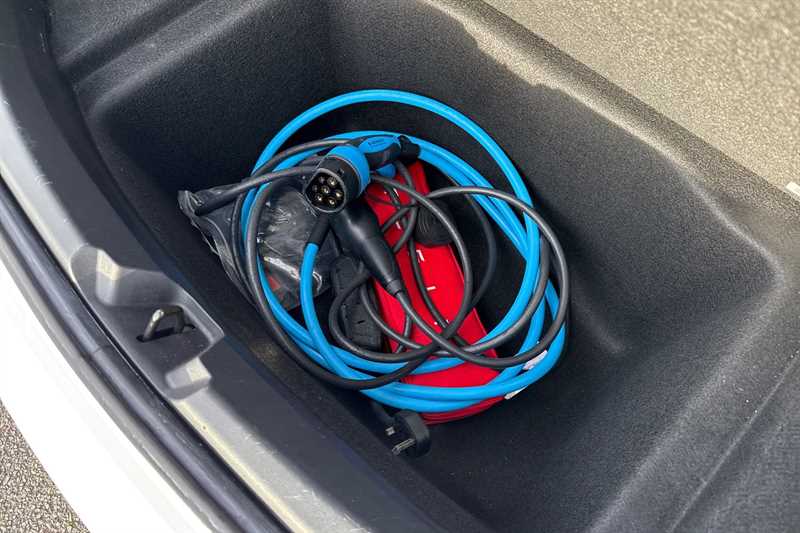 Used Tesla Model 3 2021 for sale - 77401985: Photo 37