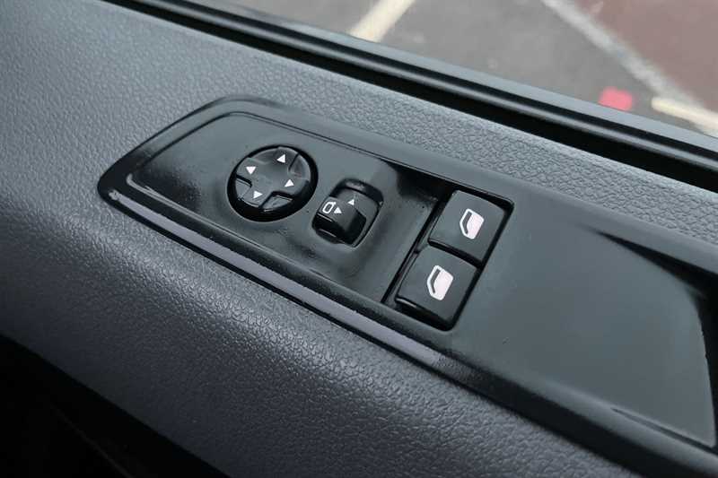 Used Vauxhall Vivaro 2023 for sale - 76917098: Photo 16