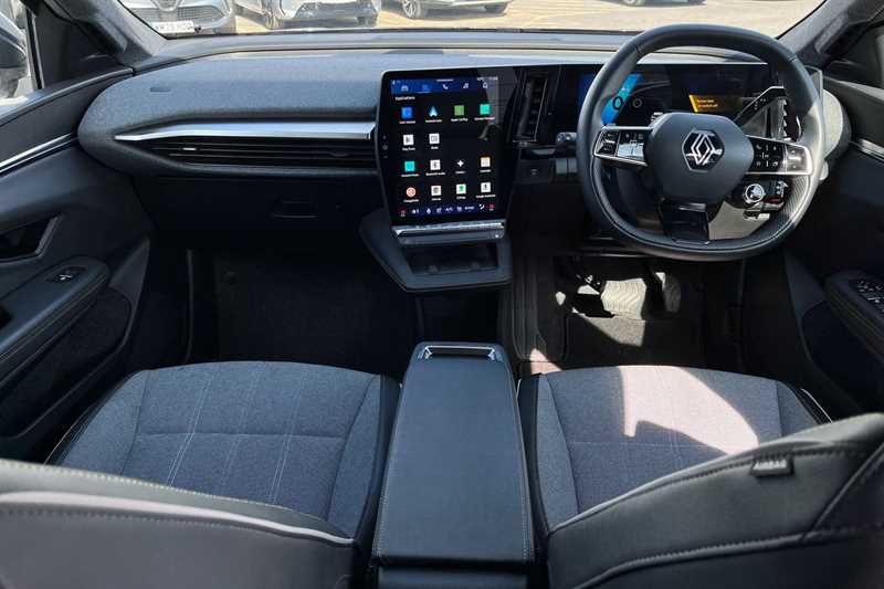 Used Renault Scenic E-Tech 2024 for sale - 77972025: Photo 13