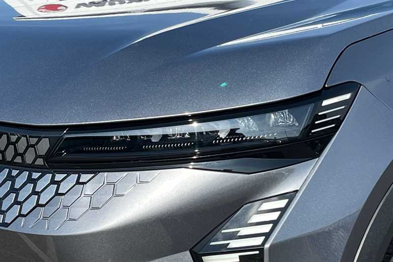 Used Renault Scenic E-Tech 2024 for sale - 77972025: Photo 29