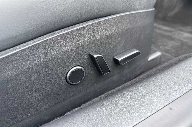 Used Tesla Model 3 2021 for sale - 77295116: Photo 26