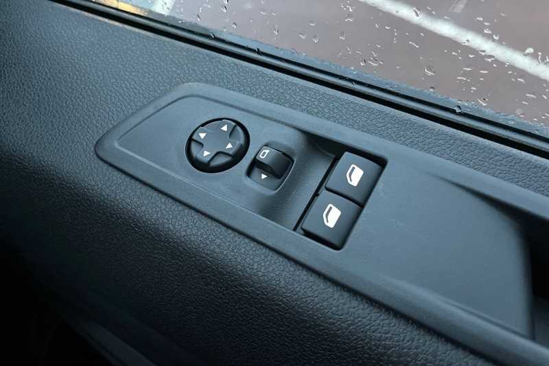 Used Vauxhall Vivaro 2025 for sale - 77349216: Photo 16