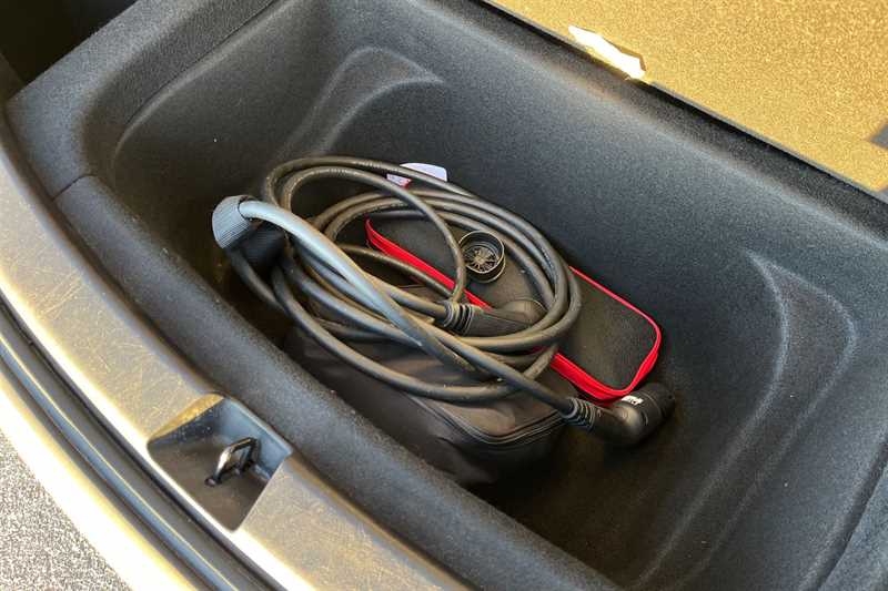 Used Tesla Model Y 2022 for sale - 76734204: Photo 37