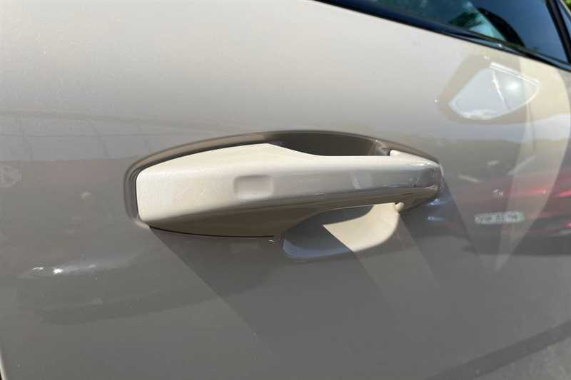 Used Volvo XC40 2025 for sale - 77648419: Photo 33