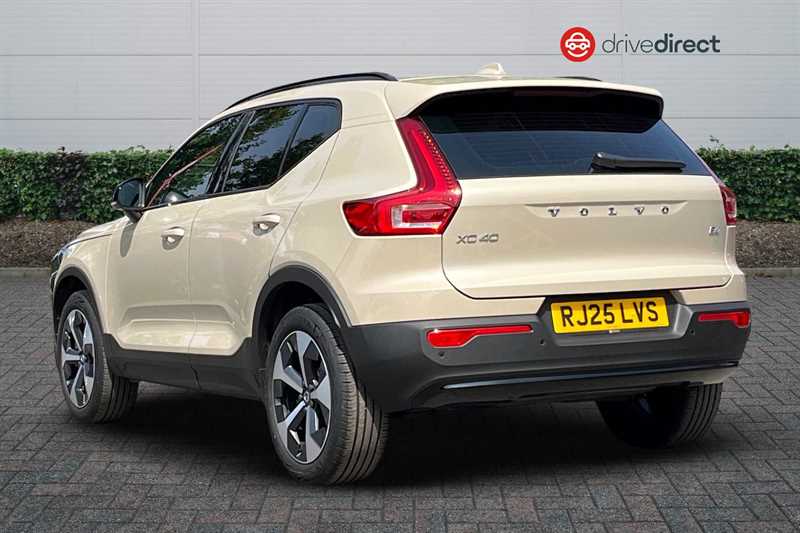 Used Volvo XC40 2025 for sale - 77648419: Photo 5