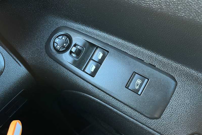 Used Vauxhall Combo 2020 for sale - 76732695: Photo 16