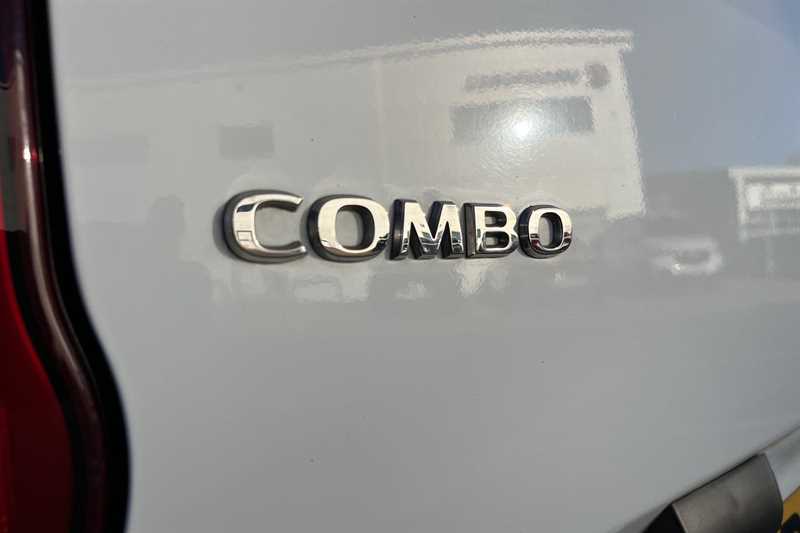 Used Vauxhall Combo 2020 for sale - 76732695: Photo 30