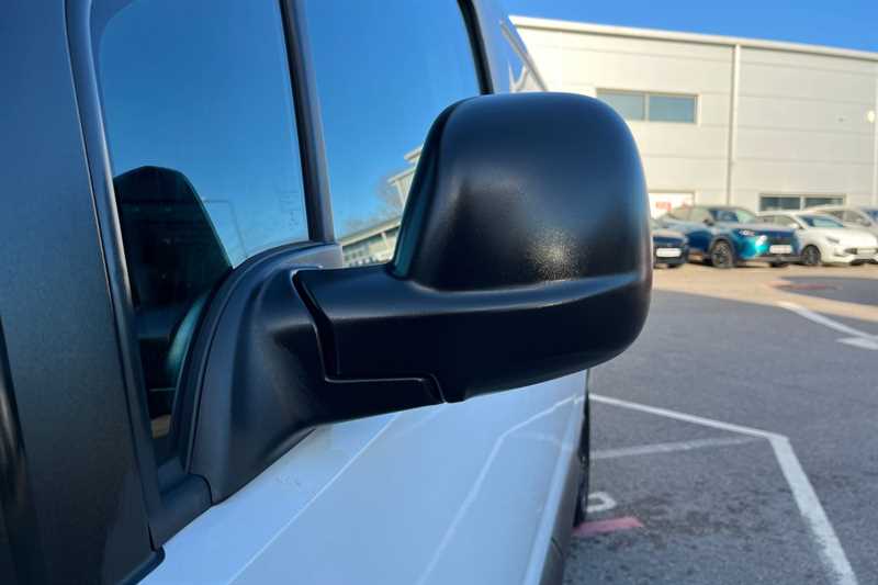 Used Vauxhall Combo 2020 for sale - 76732695: Photo 35