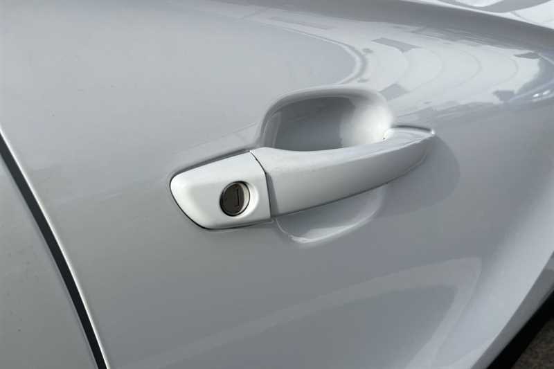 Used Vauxhall Crossland 2022 for sale - 77929880: Photo 33