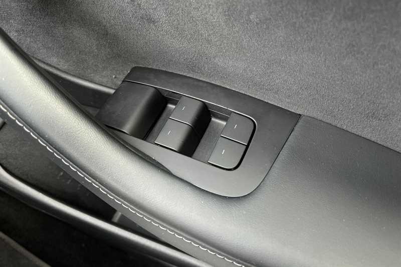 Used Tesla Model 3 2021 for sale - 77043173: Photo 16