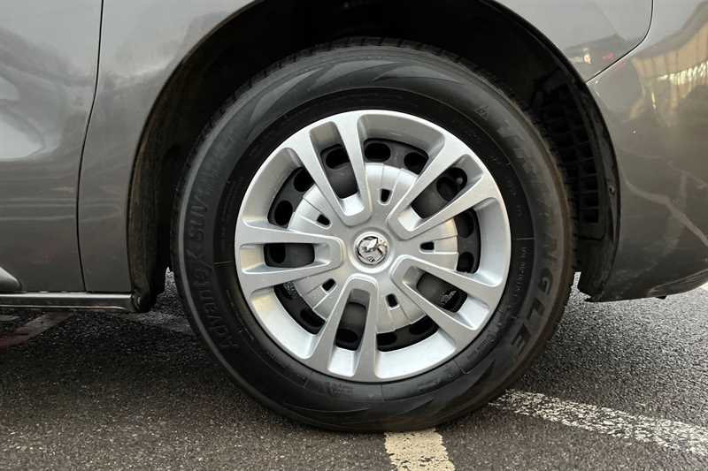 Used Vauxhall Vivaro for sale - 76857561: Photo 12