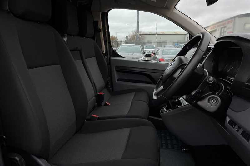 Used Vauxhall Vivaro for sale - 76857561: Photo 23