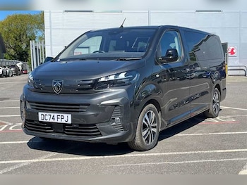 Used Peugeot e-Traveller 2024 for sale - 78338289: Photo