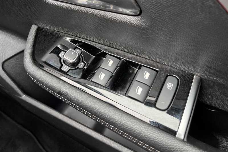 Used Vauxhall Astra for sale - 76463484: Photo 16