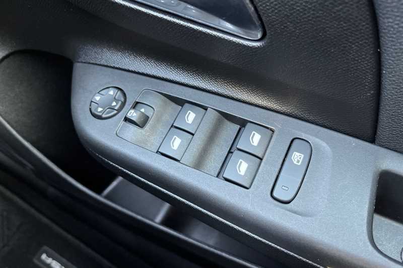 Used Vauxhall Corsa 2025 for sale - 76939866: Photo 16