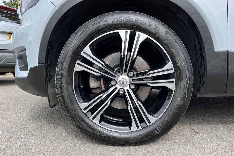 Used Volvo XC40 for sale - 76857234: Photo 9