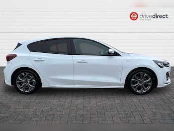 Used Ford Focus 2023 for sale - 76176456: Photo