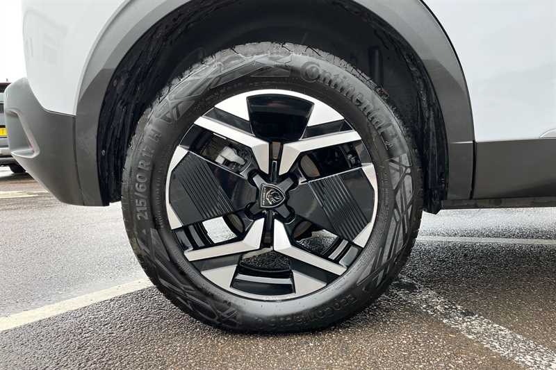Used Peugeot 2008 2023 for sale - 76176425: Photo 11