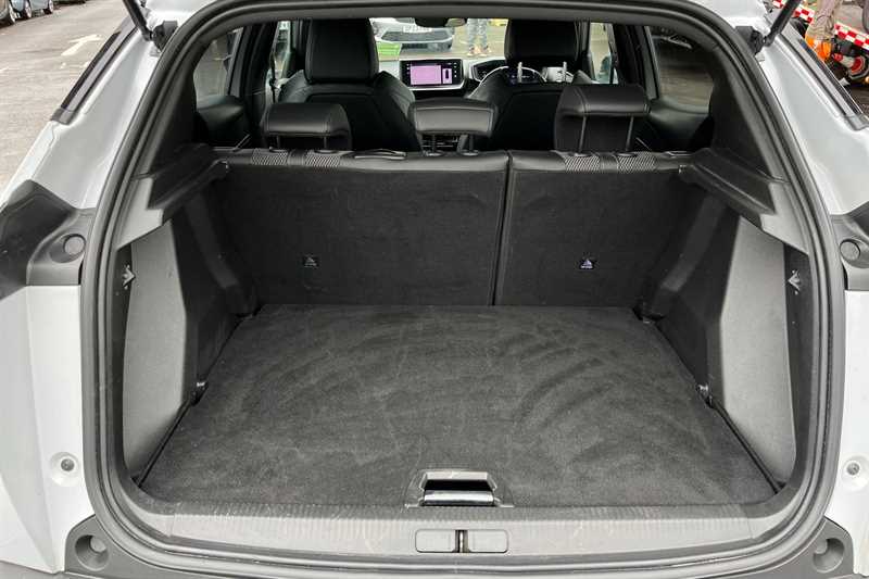 Used Peugeot 2008 2023 for sale - 76176425: Photo 25