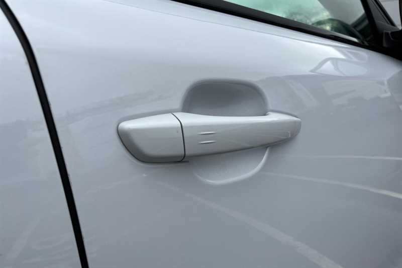 Used Peugeot 2008 2023 for sale - 76176425: Photo 33