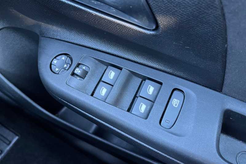 Used Vauxhall Corsa 2024 for sale - 76022484: Photo 16