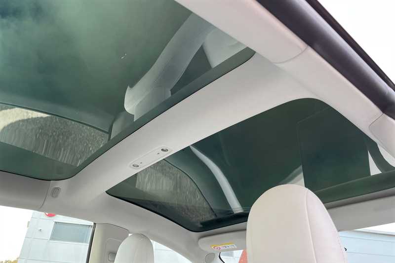 Used Tesla Model 3 2021 for sale - 76525495: Photo 38