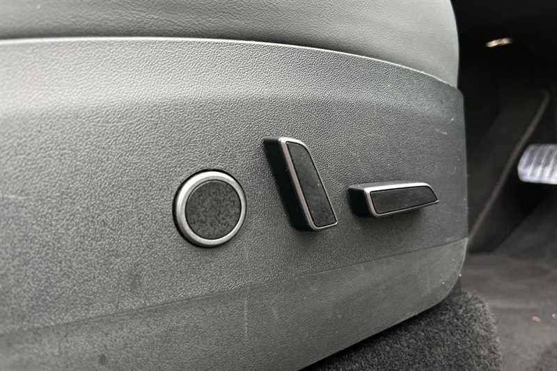 Used Tesla Model Y 2022 for sale - 76732717: Photo 26