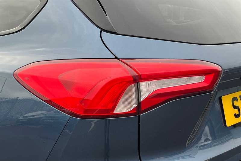 Used Ford Focus 2021 for sale - 76930952: Photo 31