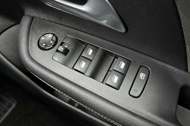 Used Vauxhall Mokka 2023 for sale - 77317952: Photo 16