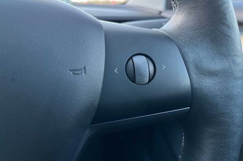 Used Tesla Model 3 2021 for sale - 77699865: Photo 22