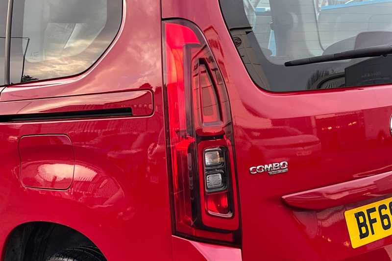 Used Vauxhall Combo Life 2019 for sale - 76956747: Photo 31
