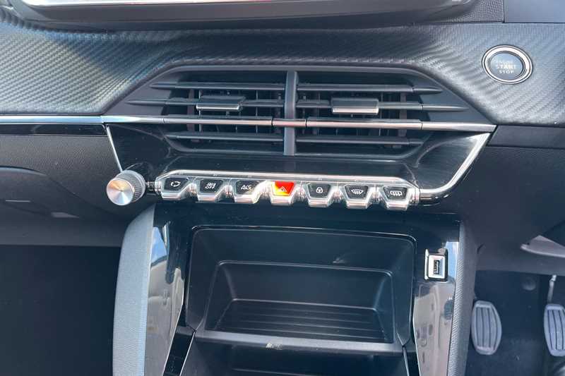 Used Peugeot 208 2023 for sale - 78222663: Photo 15