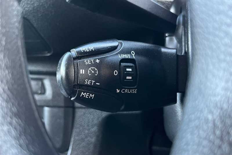 Used Vauxhall Vivaro 2024 for sale - 78142284: Photo 21