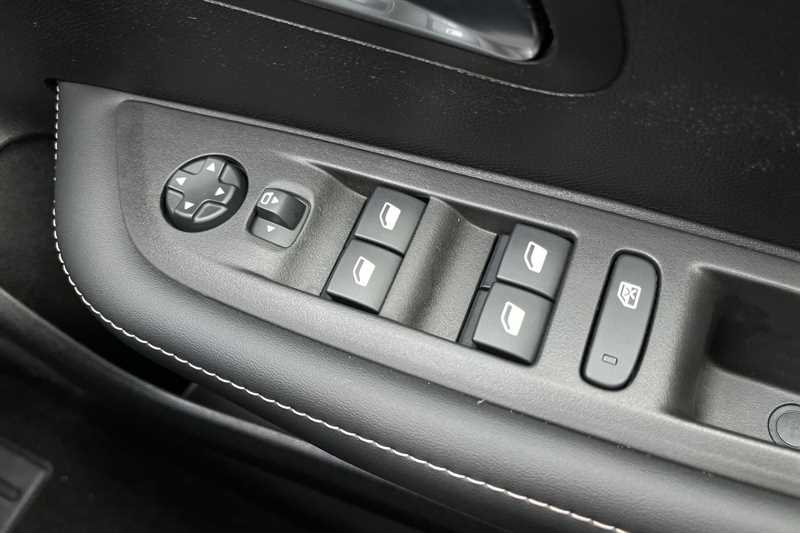 Used Peugeot 208 2025 for sale - 77887850: Photo 16
