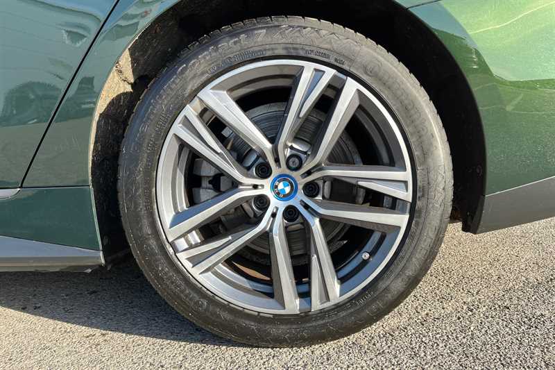 Used BMW i4 2024 for sale - 77699765: Photo 10