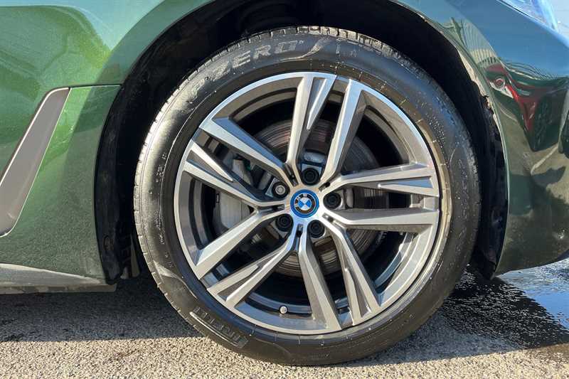 Used BMW i4 2024 for sale - 77699765: Photo 12