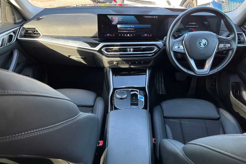 Used BMW i4 2024 for sale - 77699765: Photo 13