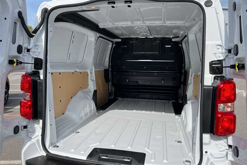 Used Vauxhall Vivaro 2024 for sale - 76503997: Photo 25