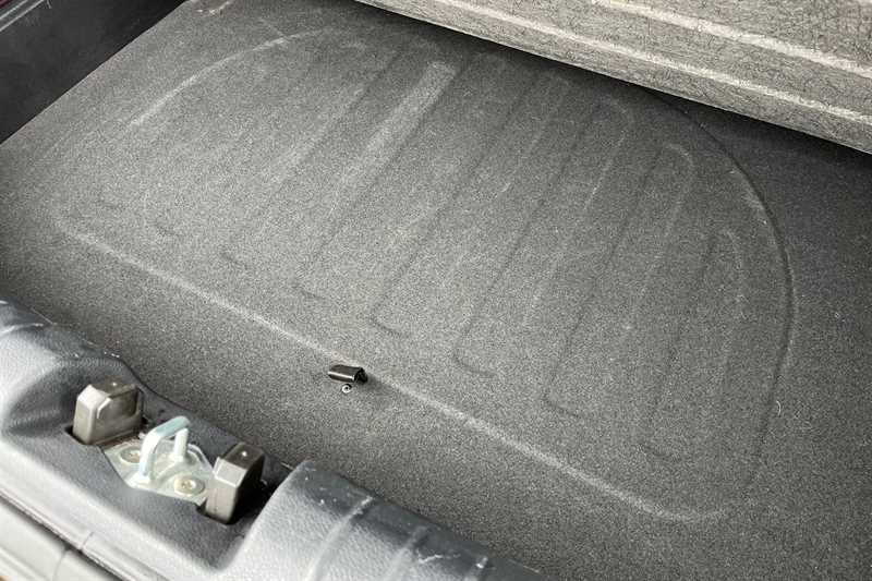 Used Kia Stonic 2018 for sale - 76489249: Photo 37