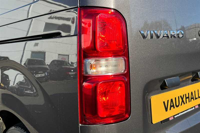 Used Vauxhall Vivaro for sale - 76857675: Photo 31