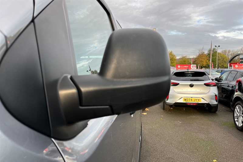 Used Vauxhall Vivaro Life 2022 for sale - 76648394: Photo 35