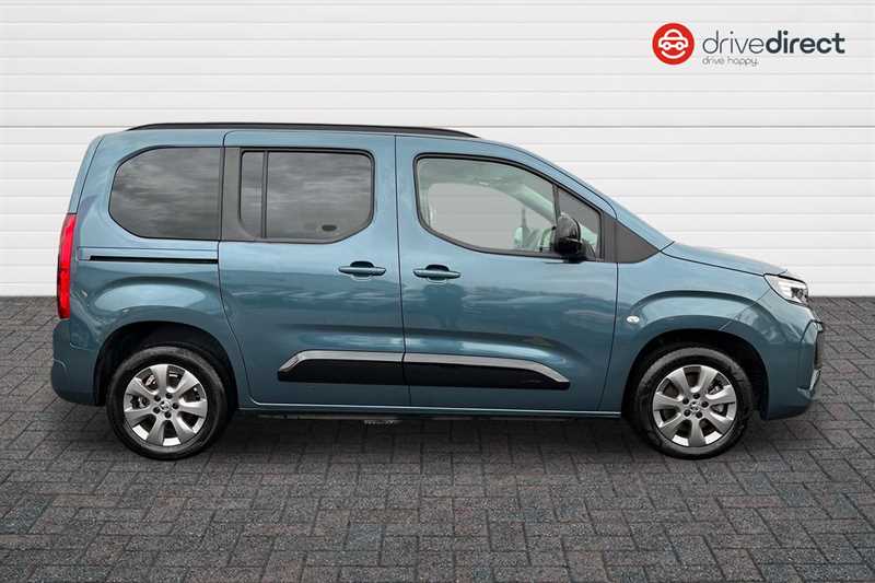 Used Vauxhall Combo Life Electric 2024 for sale - 76552594: Photo 2