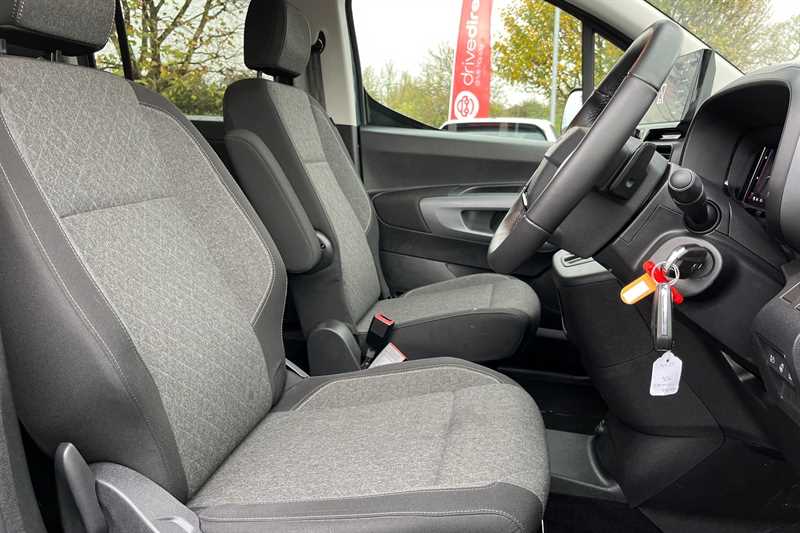 Used Vauxhall Combo Life Electric 2024 for sale - 76552594: Photo 23
